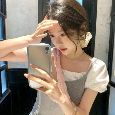 大情人华伦天奴